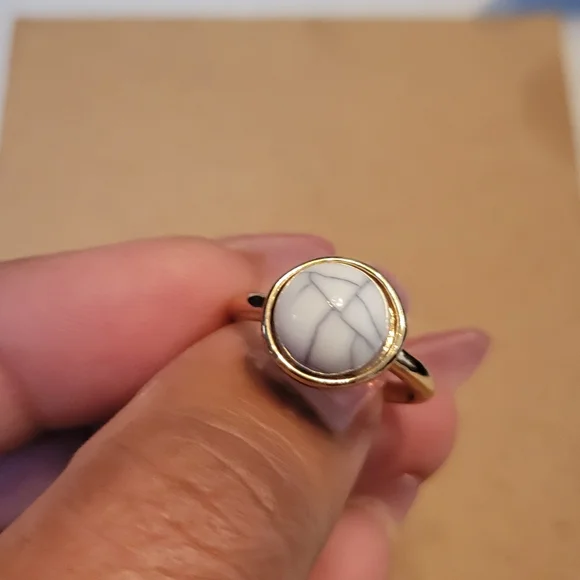 Ring - Picture 3 of 3